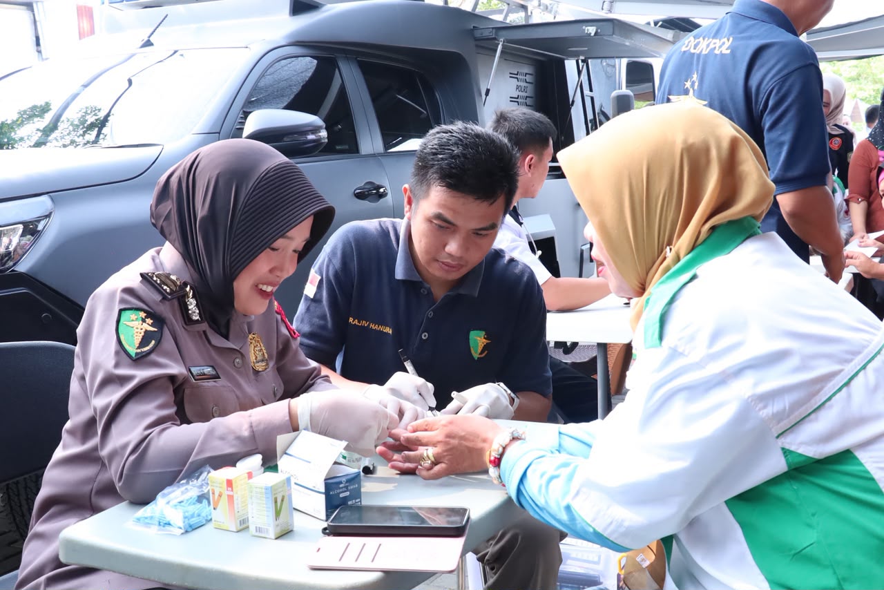 Polda Bengkulu Gelar Bakti Kesehatan, Psikologi Keliling dan SKCK Keliling di Ngopi.id Suka Ramai
